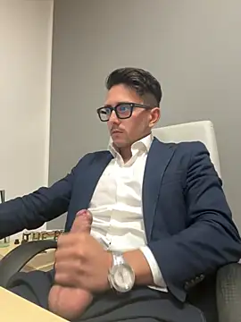 masterboss  online show from 10/24/25, 12:26