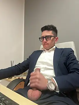 masterboss  online show from 03/18/26, 01:02