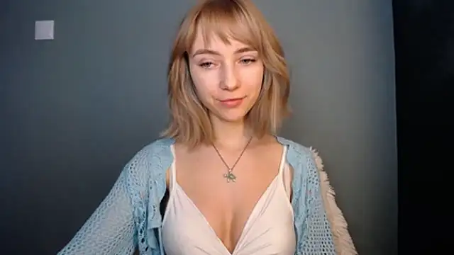 LuciaYoung online show from 02/17/26, 07:38