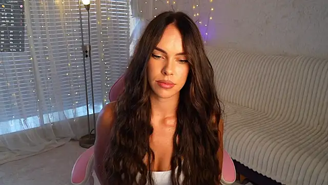 Snapshot of Dilara054 chatting on 09/16/25, 01:34 Dilara054 online show from 09/16/25, 01:34