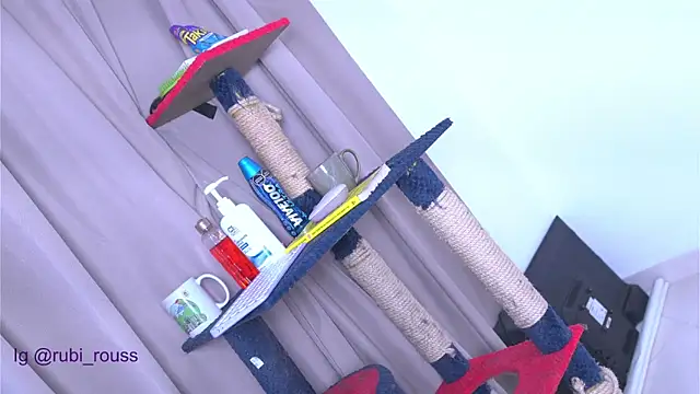 argiee taylorxs2 online show from 03/25/26, 02:12