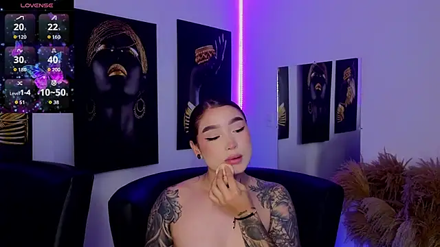  brenna hanson online show from 12/19/25, 09:17