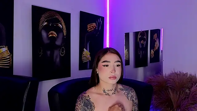  brenna hanson online show from 11/15/25, 07:07