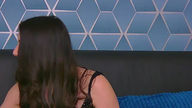 KassieWeins online show from 02/14/26, 07:47