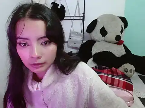 Snapshot of _annie_rosse chatting on 10/06/25, 07:58  annie rosse online show from 10/06/25, 07:58