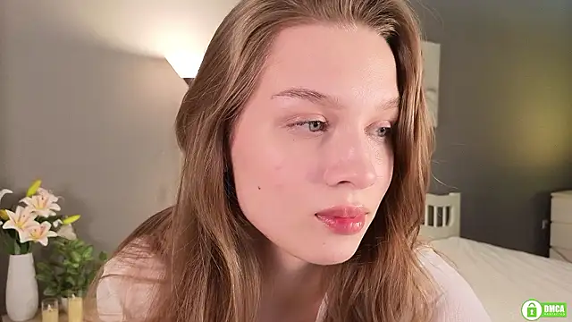 Snapshot of CutieBeauty chatting on 12/04/24, 05:38 CutieBeauty online show from 12/04/24, 05:38