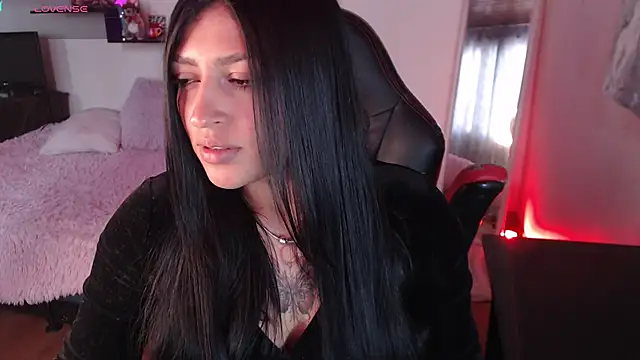 MissDennise online show from 09/25/25, 07:42