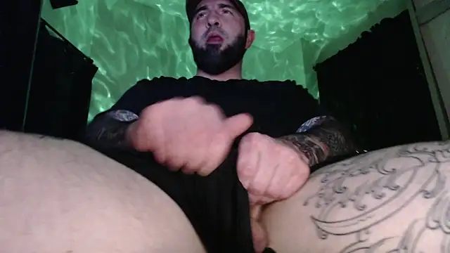 Snapshot of zedizded77 chatting on 03/18/25, 03:02 zedizded77 online show from 03/18/25, 03:02