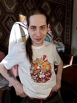 Nikki Sandy online show from 02/18/25, 05:09