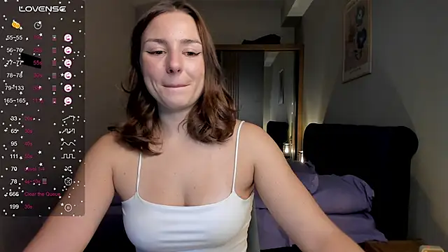 ThreeshaWhite online show from 11/22/25, 11:53