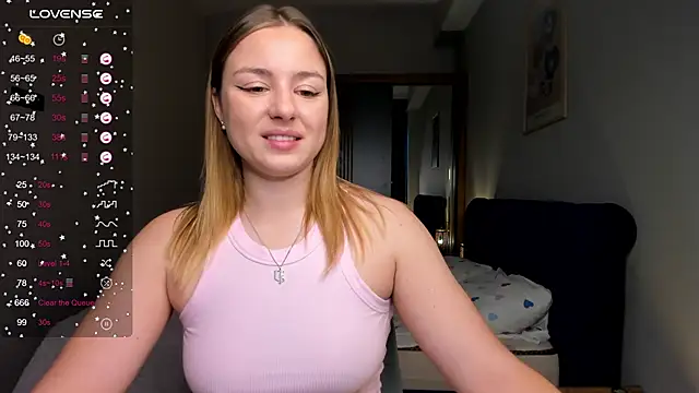 ThreeshaWhite online show from 03/23/25, 04:49