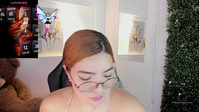 Abby Mae  online show from 11/10/25, 08:25