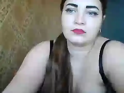 Snapshot of Elizabeth_Meow chatting on 03/18/26, 07:00 Elizabeth Meow online show from 03/18/26, 07:00