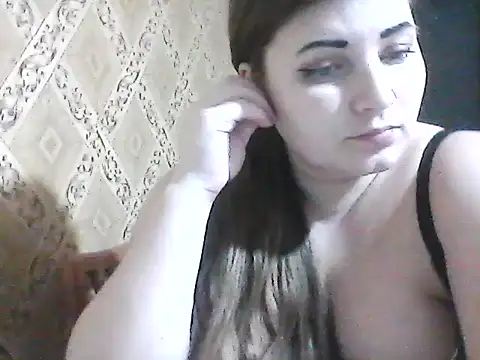 Elizabeth Meow online show from 04/17/26, 05:27