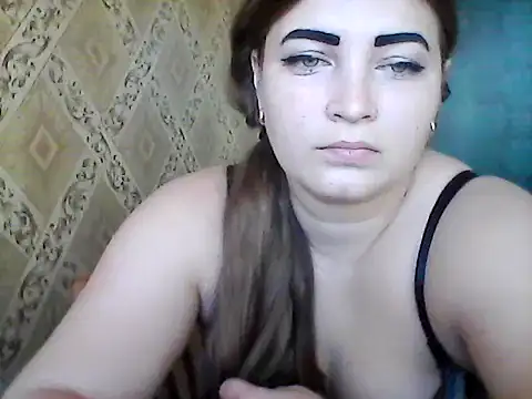 Elizabeth Meow online show from 10/31/25, 06:32