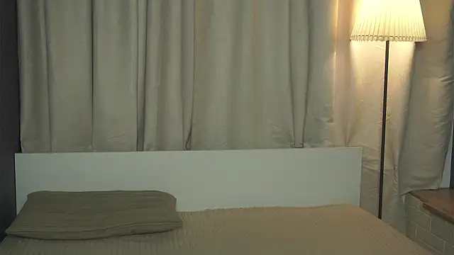 Snapshot of PixieMeow_ chatting on 03/15/25, 07:16 PixieMeow online show from 03/15/25, 07:16