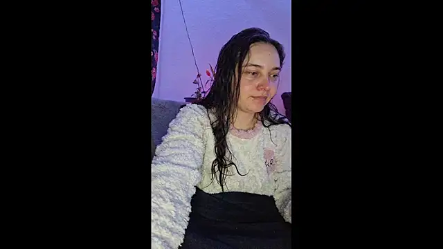 Cyndee Winter online show from 03/17/25, 07:37