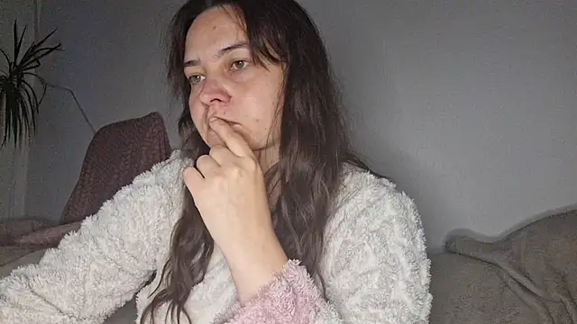 Cyndee Winter online show from 10/05/25, 04:31