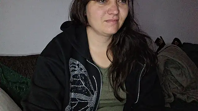 Cyndee Winter online show from 09/22/25, 05:35