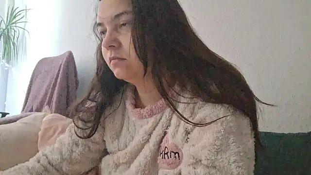 Cyndee Winter online show from 11/29/25, 09:42