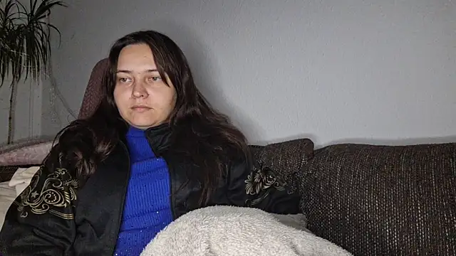 Cyndee Winter online show from 10/17/25, 05:15