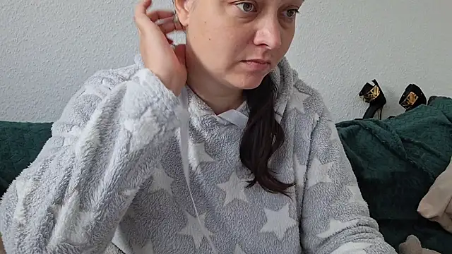 Cyndee Winter online show from 09/23/25, 10:33