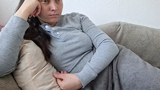 Cyndee Winter online show from 09/27/25, 01:50