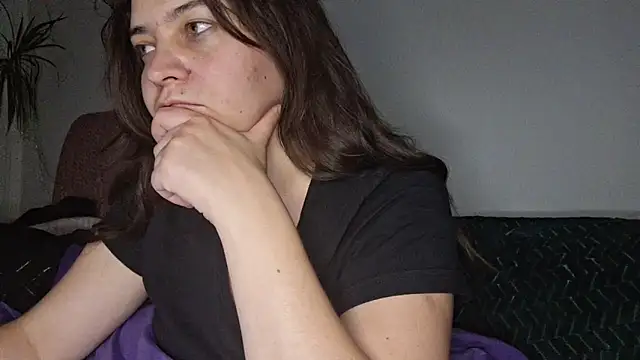 Cyndee Winter online show from 11/12/25, 09:29