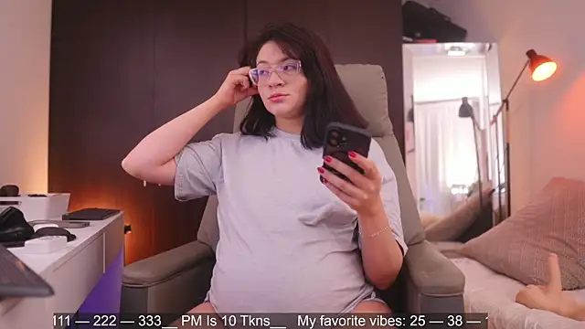 Anah s online show from 04/10/26, 10:39