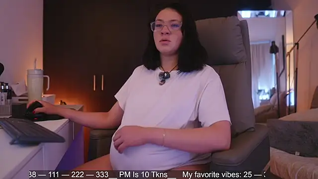 Anah s online show from 04/12/26, 03:48