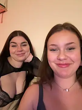 MaribelRiver online show from 11/23/25, 05:45