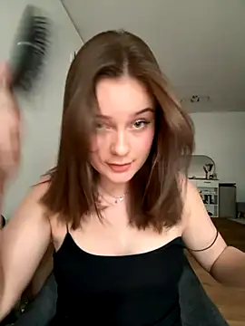 MaribelRiver online show from 11/12/25, 02:43