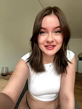 MaribelRiver online show from 10/05/25, 01:57