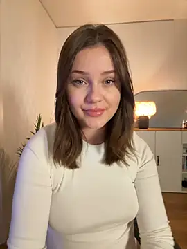 MaribelRiver online show from 11/17/25, 08:13