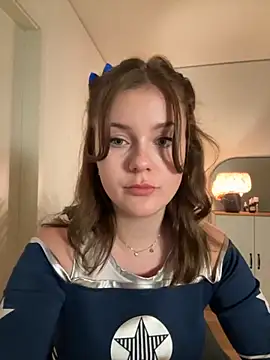 MaribelRiver online show from 11/10/25, 08:36