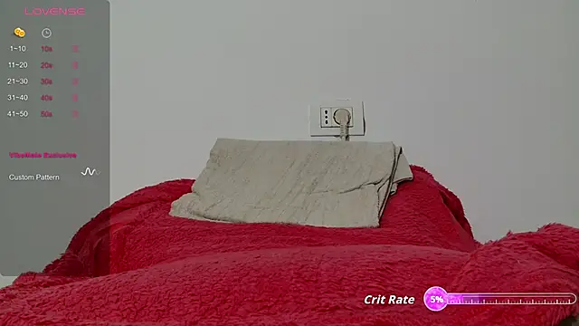 Snapshot of Luckyalice_4u chatting on 12/16/25, 04:11 Luckyalice 4u online show from 12/16/25, 04:11