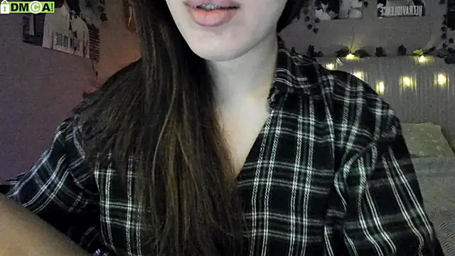 Anisawithlove online show from 11/10/25, 03:22