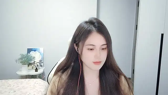 Snapshot of Wofeifei-baby chatting on 03/15/25, 03:27 Wofeifei-baby online show from 03/15/25, 03:27