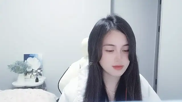 Snapshot of Wofeifei-baby chatting on 01/15/25, 03:39 Wofeifei-baby online show from 01/15/25, 03:39