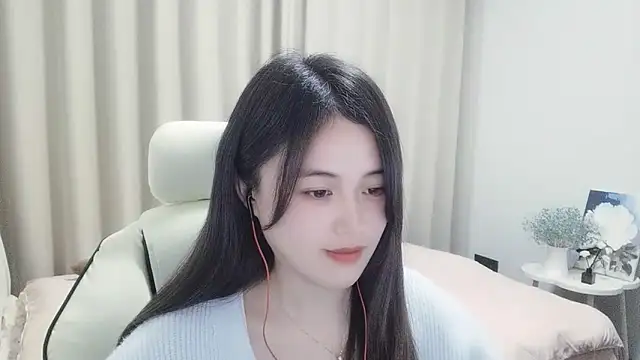 Snapshot of Wofeifei-baby chatting on 12/03/24, 06:00 Wofeifei-baby online show from 12/03/24, 06:00
