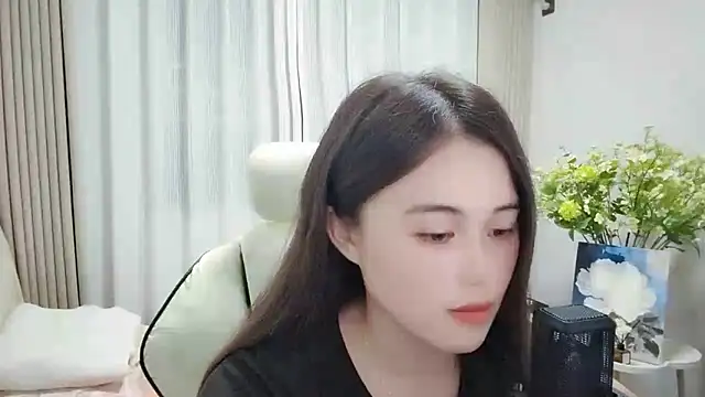 Snapshot of Wofeifei-baby chatting on 09/08/25, 03:00 Wofeifei-baby online show from 09/08/25, 03:00