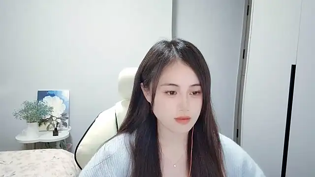 Snapshot of Wofeifei-baby chatting on 03/04/25, 03:26 Wofeifei-baby online show from 03/04/25, 03:26
