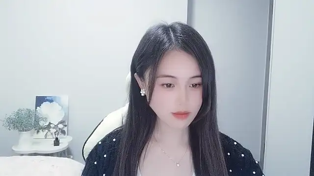 Snapshot of Wofeifei-baby chatting on 01/02/25, 06:45 Wofeifei-baby online show from 01/02/25, 06:45