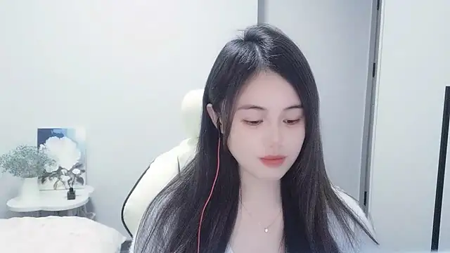 Snapshot of Wofeifei-baby chatting on 01/21/25, 03:32 Wofeifei-baby online show from 01/21/25, 03:32