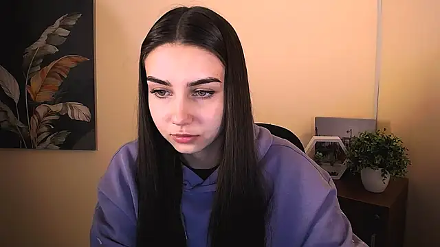 Lili magic online show from 10/05/25, 12:29