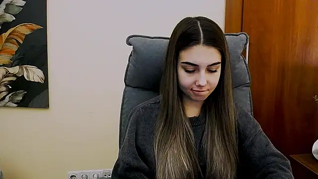 Lili magic online show from 02/16/25, 03:27