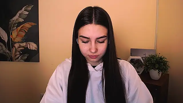 Lili magic online show from 10/03/25, 07:21