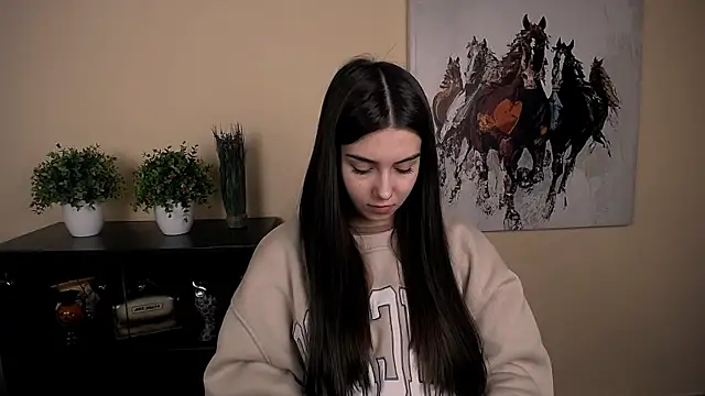 Snapshot of Lili_magic chatting on 11/15/25, 09:24 Lili magic online show from 11/15/25, 09:24