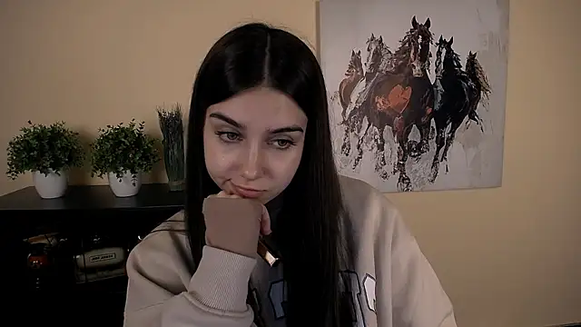 Snapshot of Lili_magic chatting on 11/25/25, 08:47 Lili magic online show from 11/25/25, 08:47