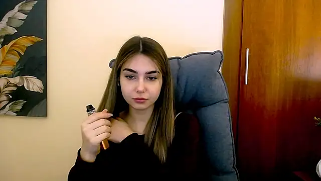Lili magic online show from 01/31/25, 12:51